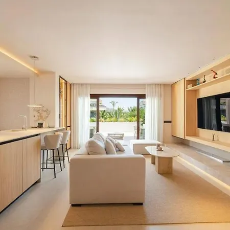 Beautiful Duplex Penthouse *
