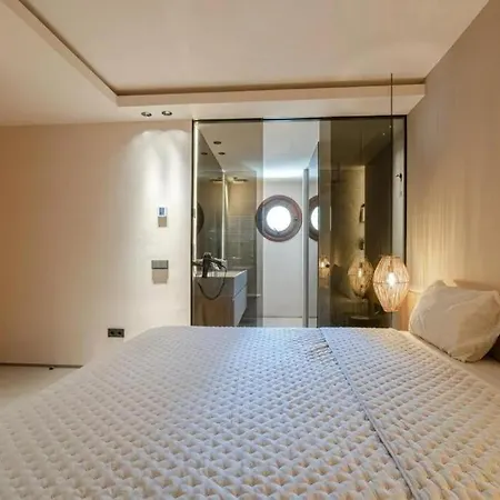 Beautiful Duplex Penthouse *